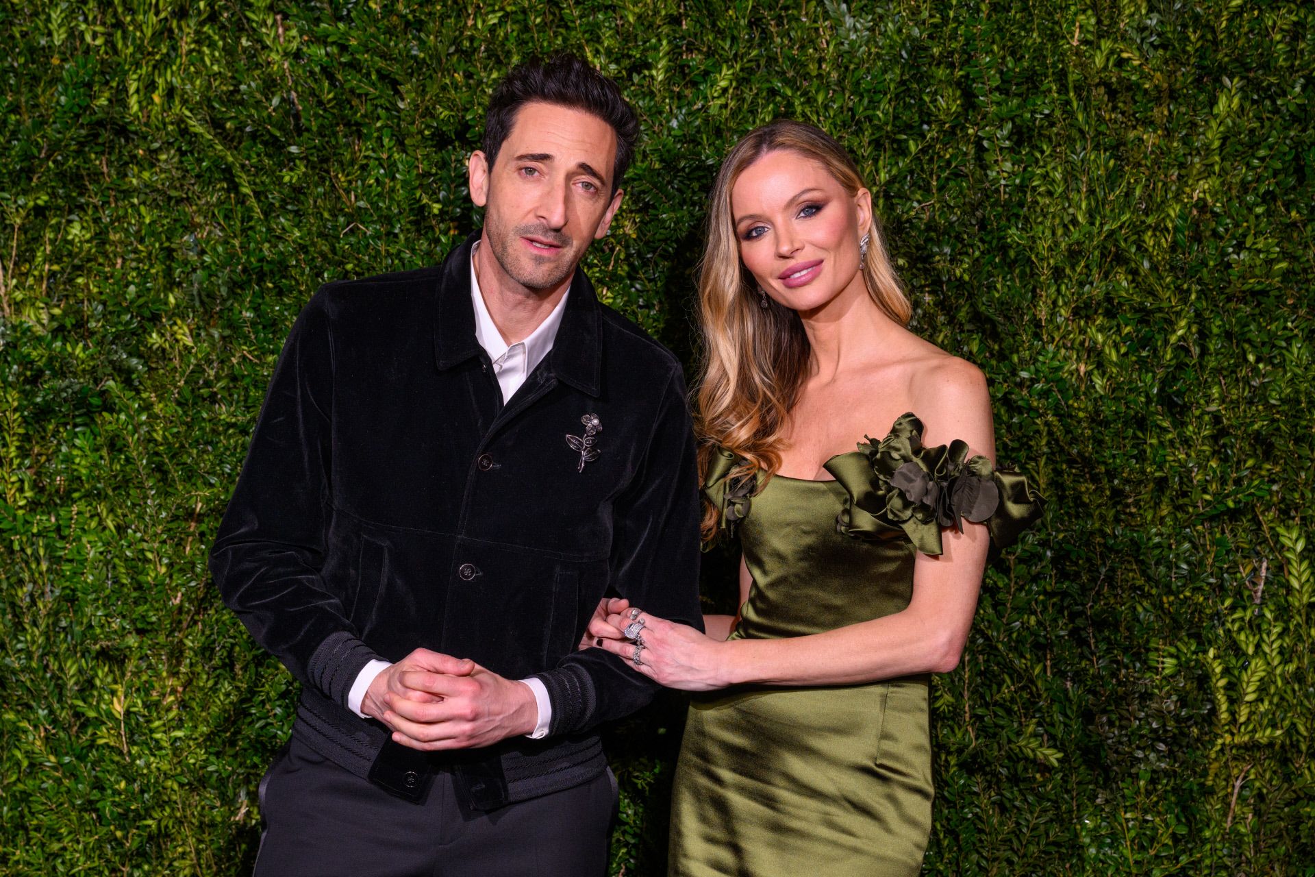 Adrien Brody con Georgina Chapman en los Premios BAFTA