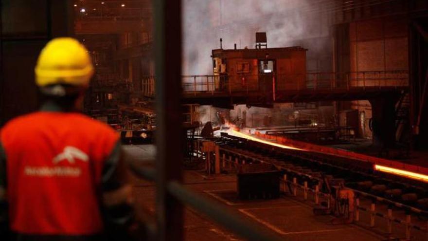 Los sindicatos de Arcelor descartan cierres en Asturias como el de Zumárraga