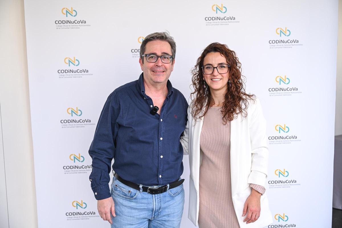 Zazoy Penedés abordaron la necesidad de incluir la dieta en pacientes con hígado graso