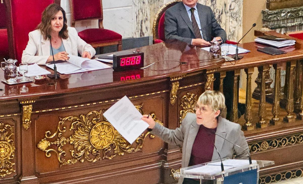 Papi Robles, en una intervención ante María José Catalá