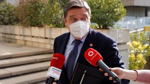 Luis Planas, sobre Garzón: «Si algú parla d’alimentació, el normal és que em truqui»