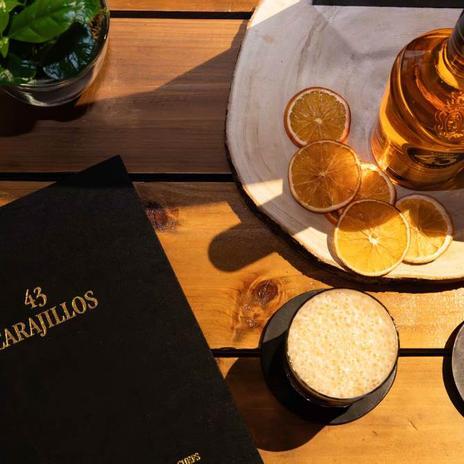 Ojo, vuelve el carajillo (y ahora es cool)