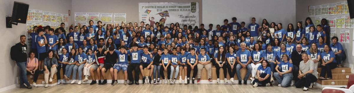 Un total de 170 niños y jóvenes de la comarca participaron activamente en el encuentro. | SERVICIO ESPECIAL
