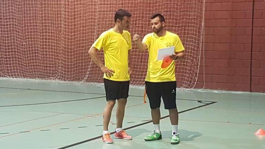 José Bertolín, durante un entrenamiento del Desguaces Casquero.