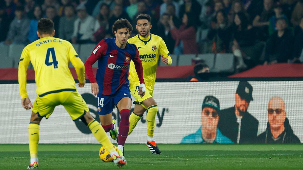 Joao Felix, durante el Barça - Villarreal