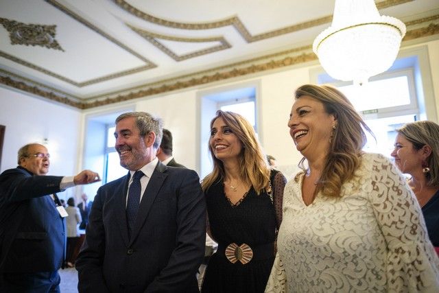 Acto institucional del Día de Canarias en el Teatro Guimerá