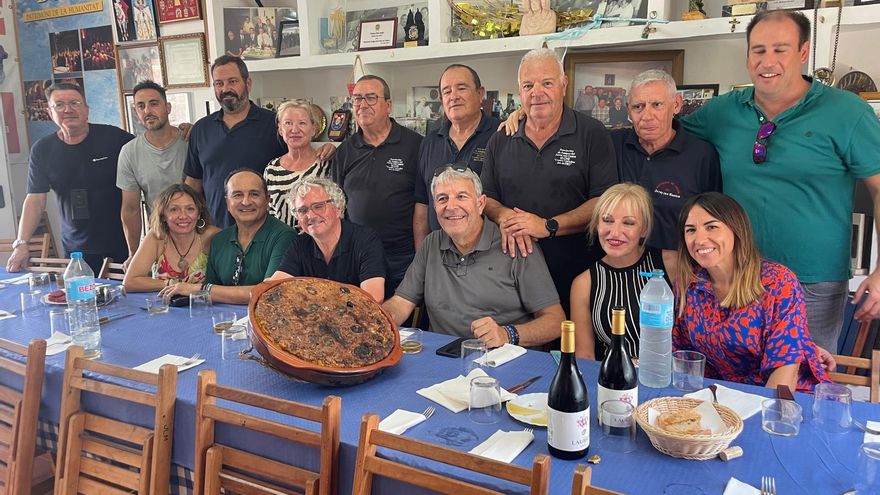 Los Amigos del Arroz con Costra de Elche invitan a AESEC