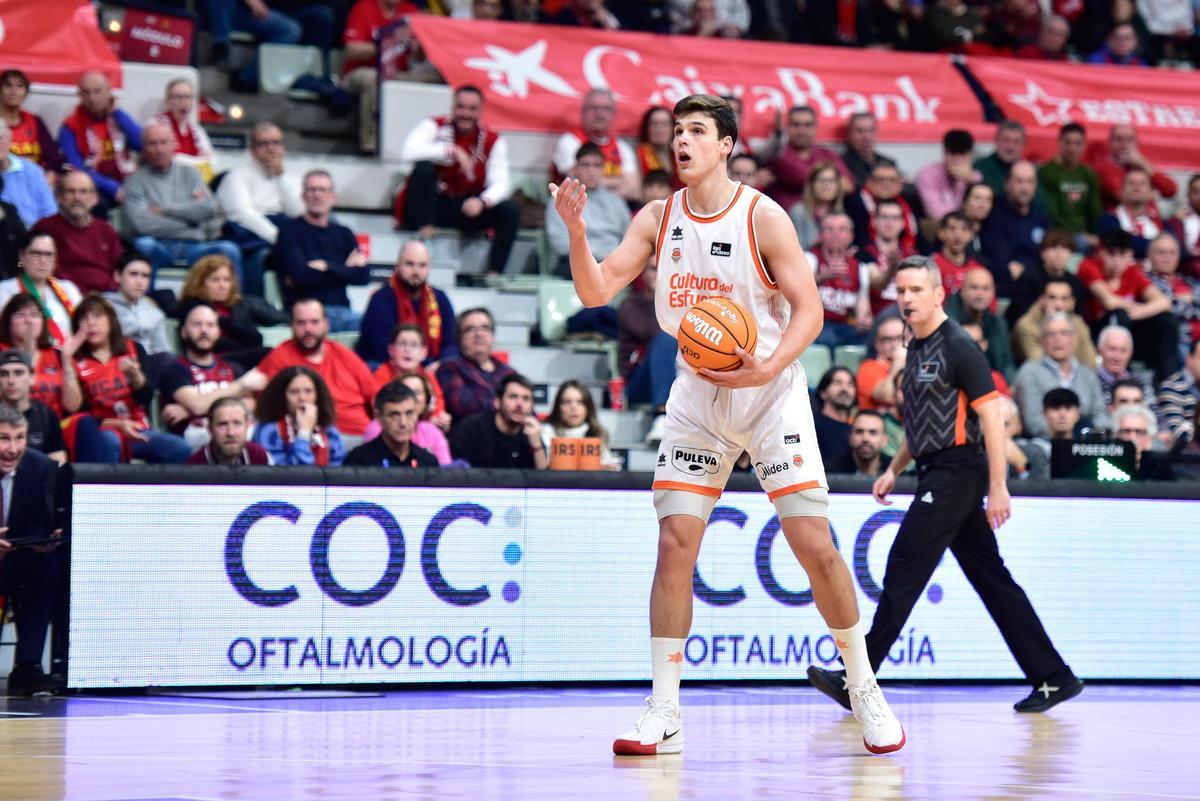 Jaime Pradilla, de nuevo clave con sus 13 puntos y 5 rebotes