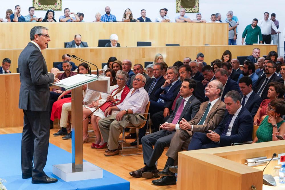 El candidato propuesto por el Partido Popular, Francis Salado, ha sido elegido este miércoles como presidente de la Diputación de Málaga en el transcurso del pleno de investidura.