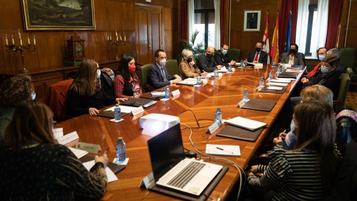 Reunión anual de la Mesa de Trabajo sobre la Trata de Seres Humanos en la Subdelegación.