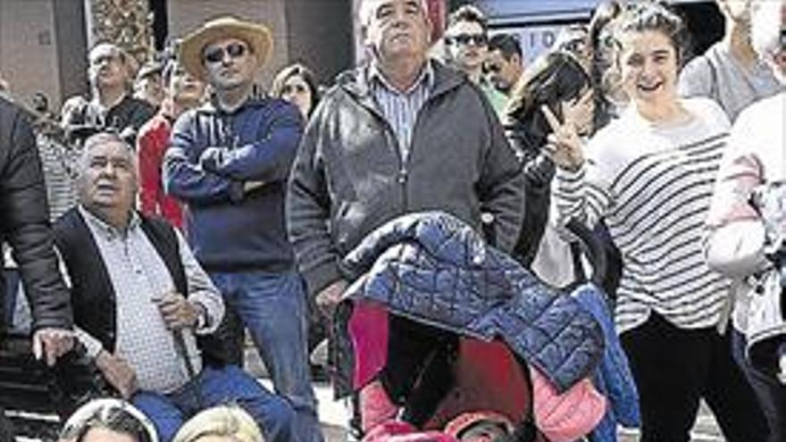 Apoteósis de órdago para Altura con verde y lila en el cielo