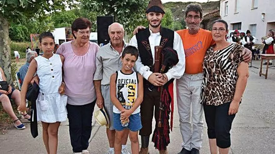 Cuatro pueblos alistanos celebraron  más bautizos que entierros en 2019