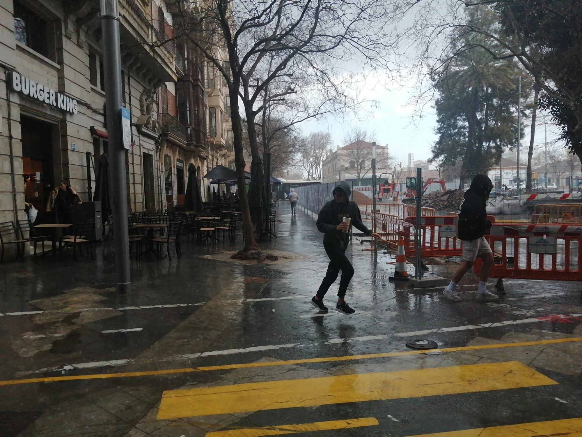 Repentina e intensa tormenta en el sur de Mallorca