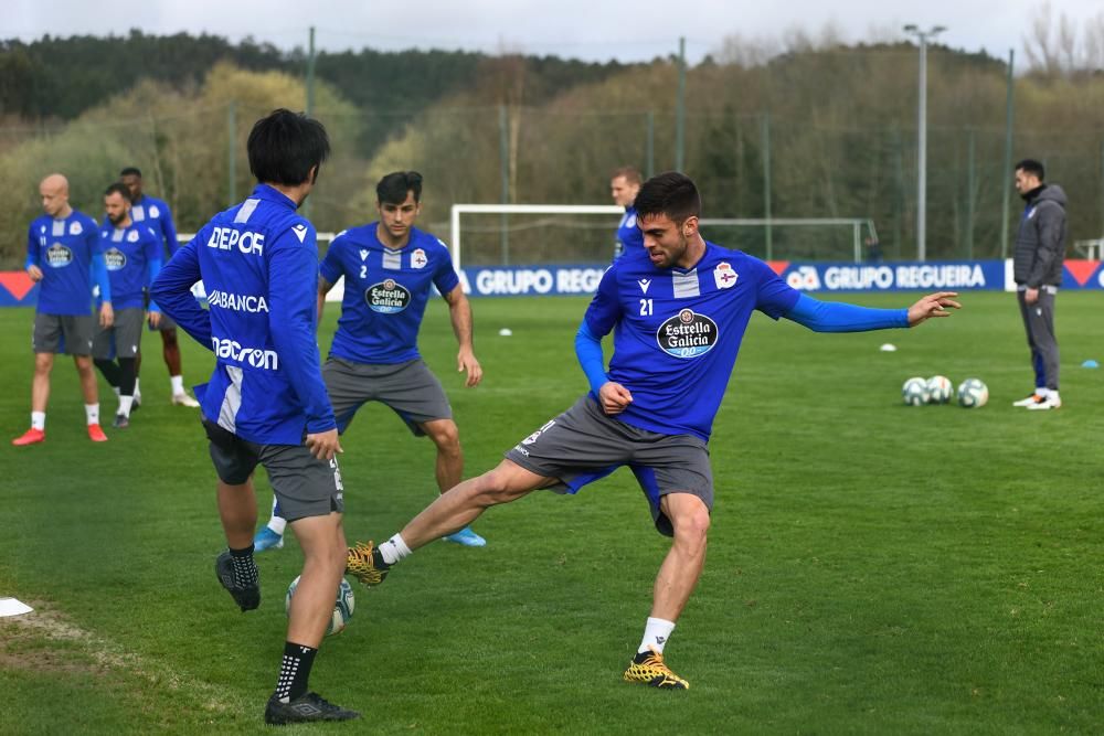 El Dépor recupera a Merino para recibir al Girona