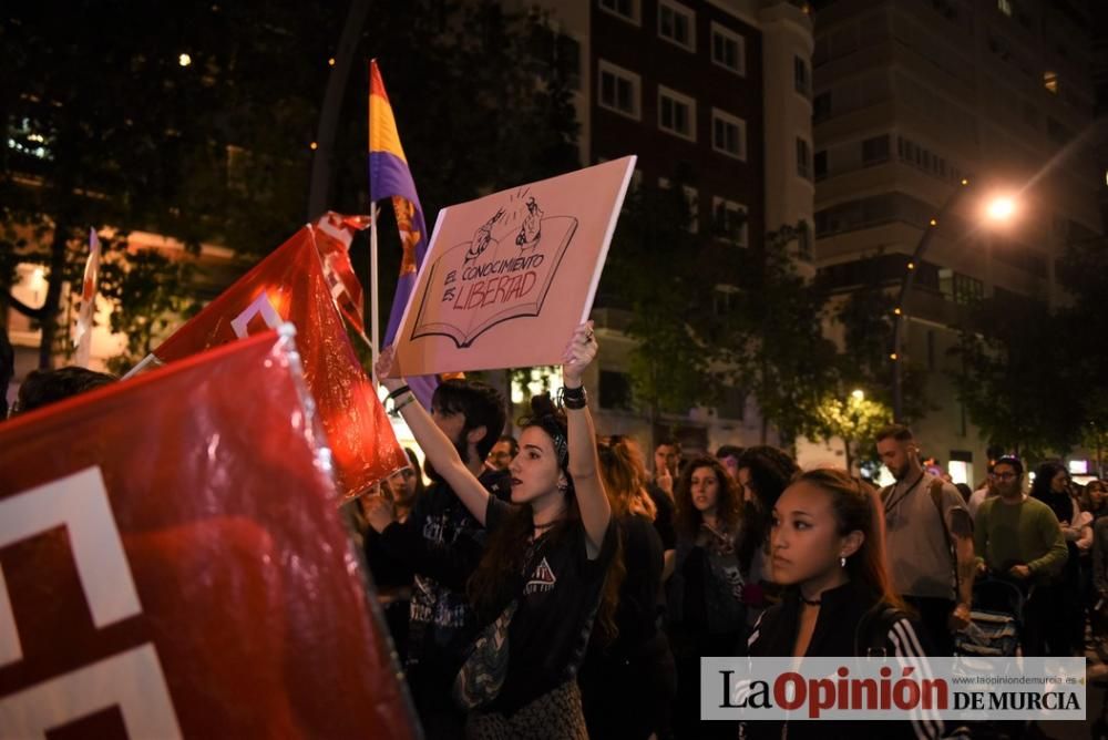 Manifestación contra la LOMCE y los recortes en la Educación en Murcia