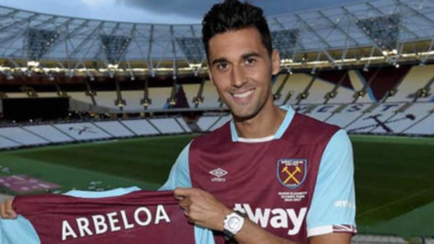 El West Ham se cansa de Arbeloa