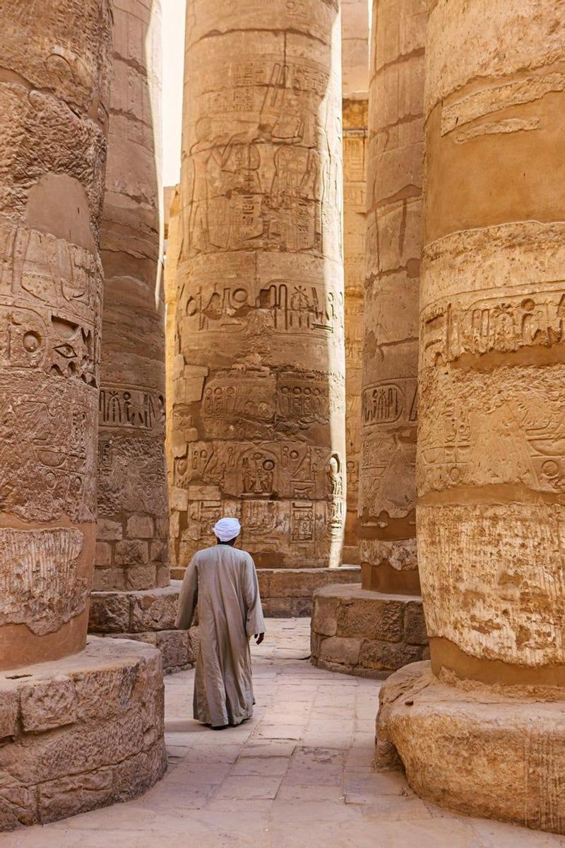 Sala hipóstila del templo de Karnak, Luxor, Egipto papel