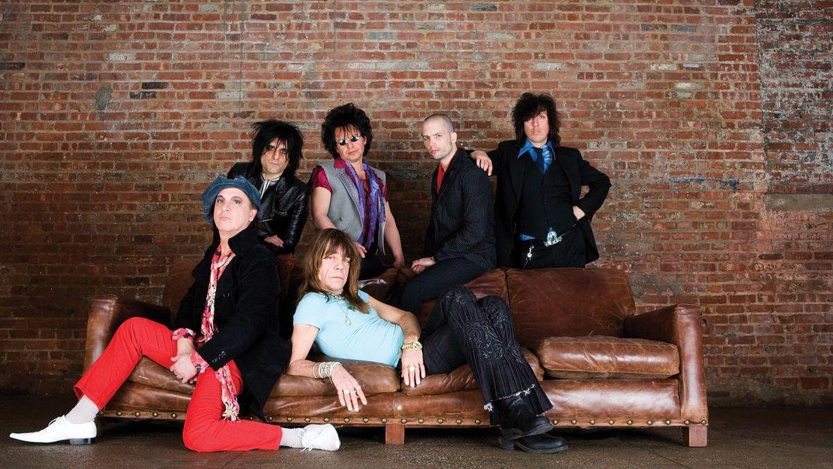 Sylvain Sylvain, guitarrista de New York Dolls, muere a los 69 años