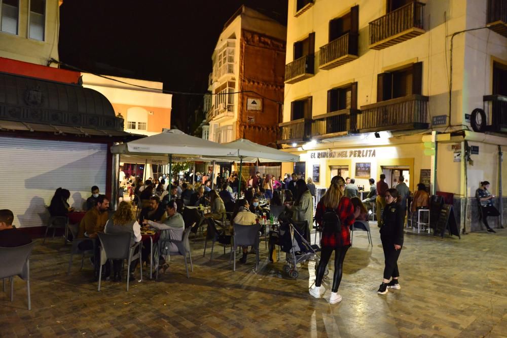 Cierre de bares: Cartagena llena las terrazas