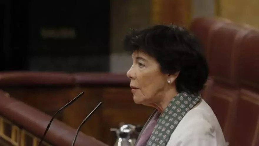 El Congreso aprueba la ley Celaá con bronca y división