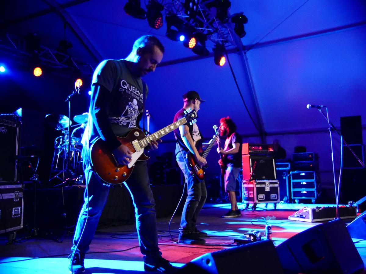 Buxa ofreció la primera de las intervenciones de los Conciertos del Marisco.