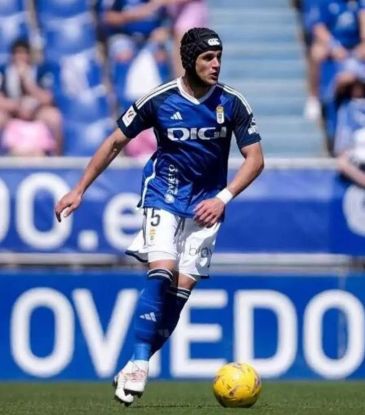 El Real Oviedo pierde a Luismi para el choque en el Municipal Cartagonova