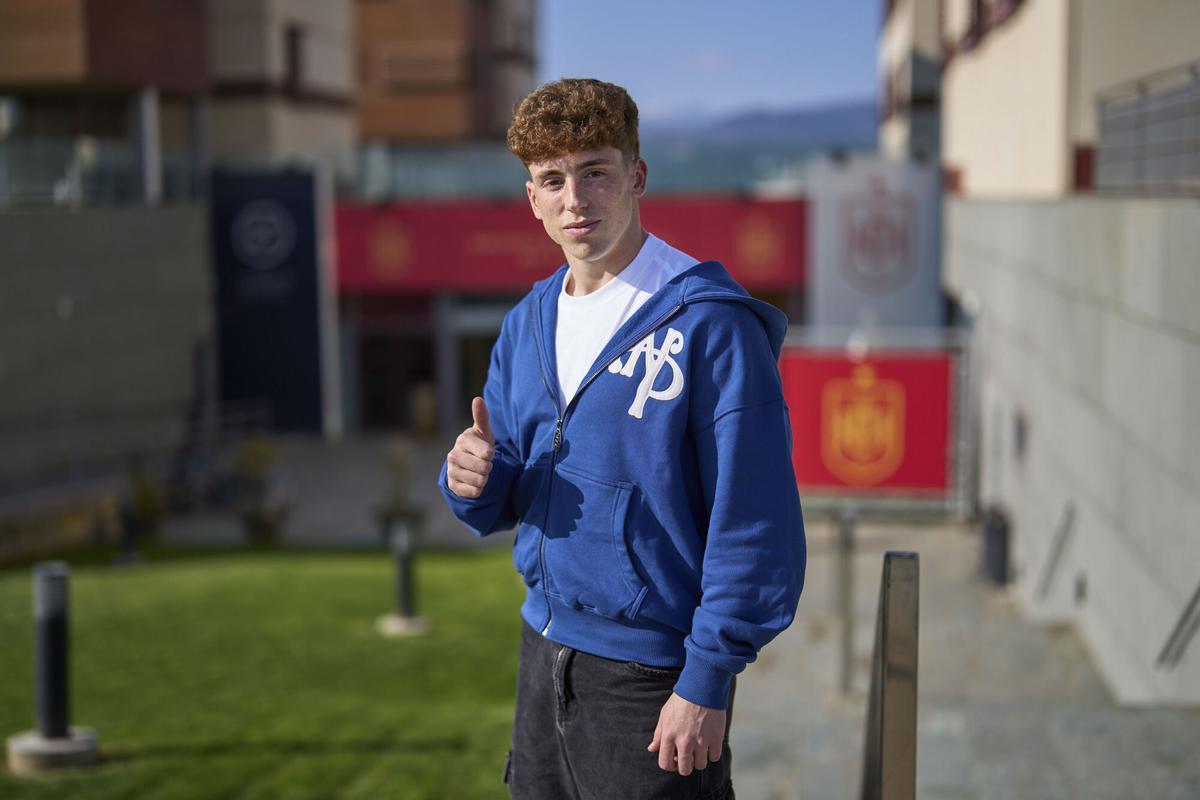 Víctor Muñoz, a su llegada a la concentración de Las Rozas