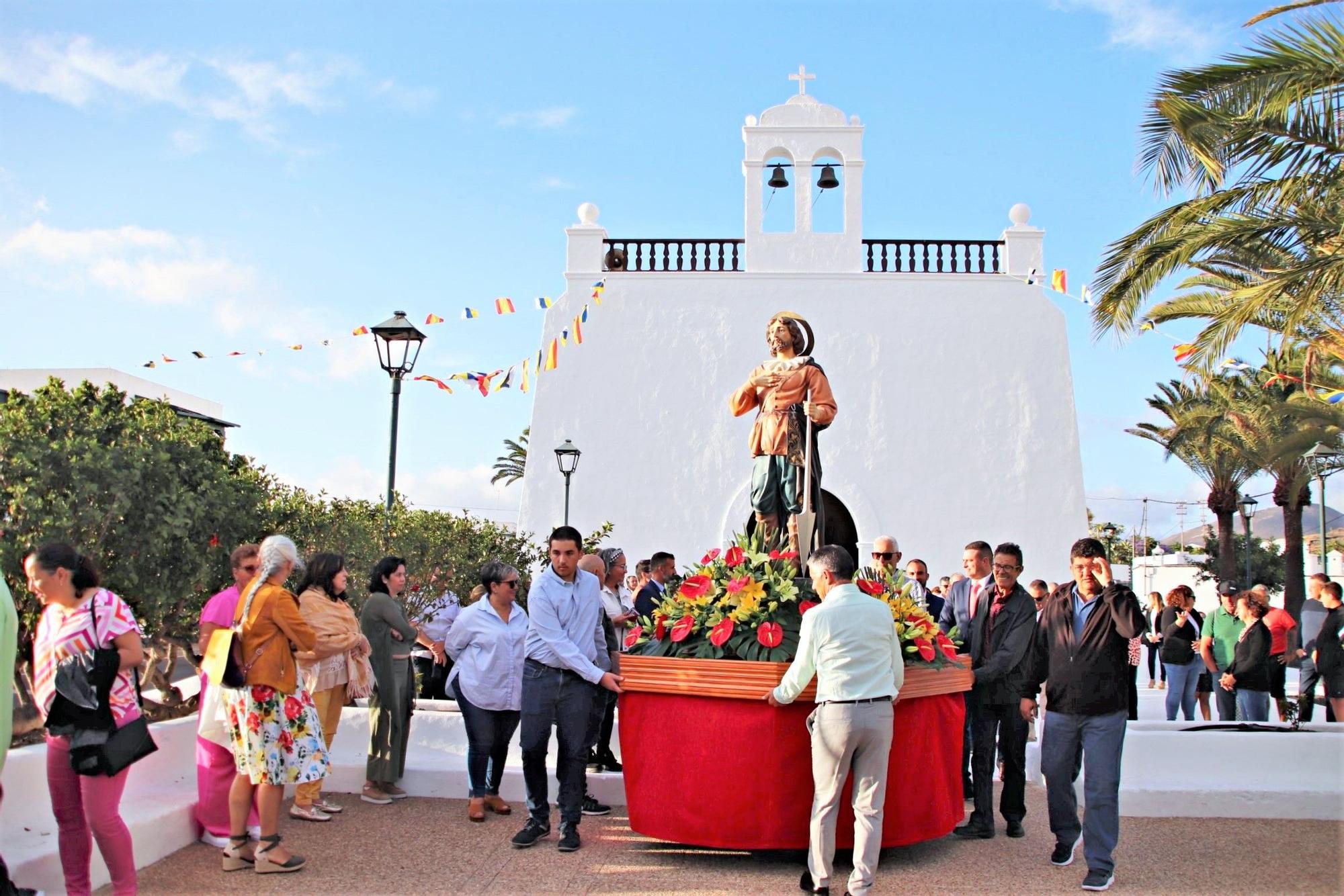 Procesión en Uga en honor a San Isidro Labrador