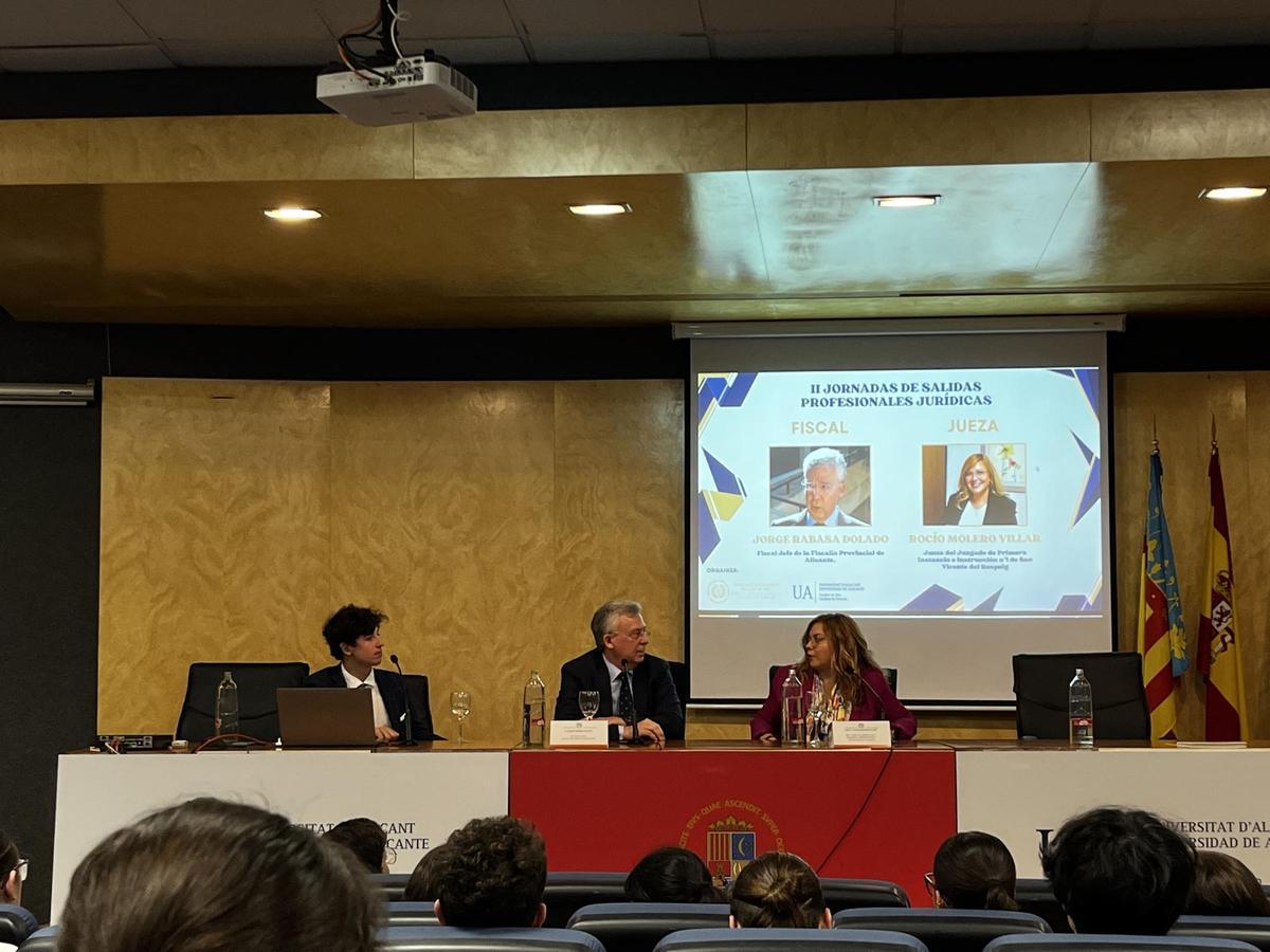 Un momento de la jornada sobre salidas profesionales para estudiantes de Derecho