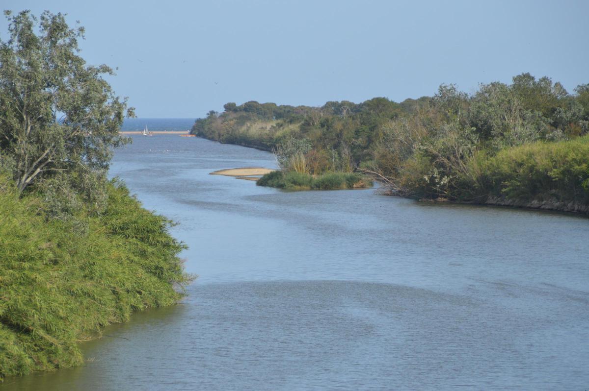 El riu la Muga en el seu estat actual a la desembocadura d'Empuriabrava