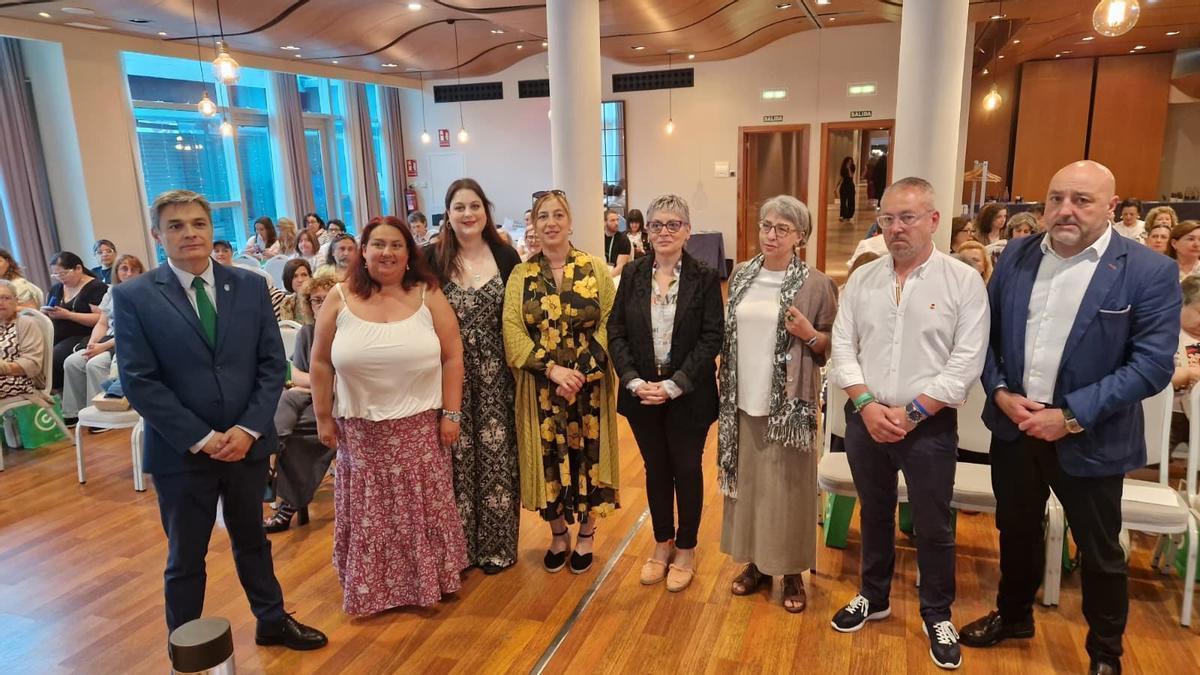 La consejera Concepción Saavedra, en el centro, durante la presentación.