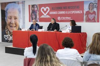 Cáritas Canarias alerta de que la mejora económica no alivia la pobreza