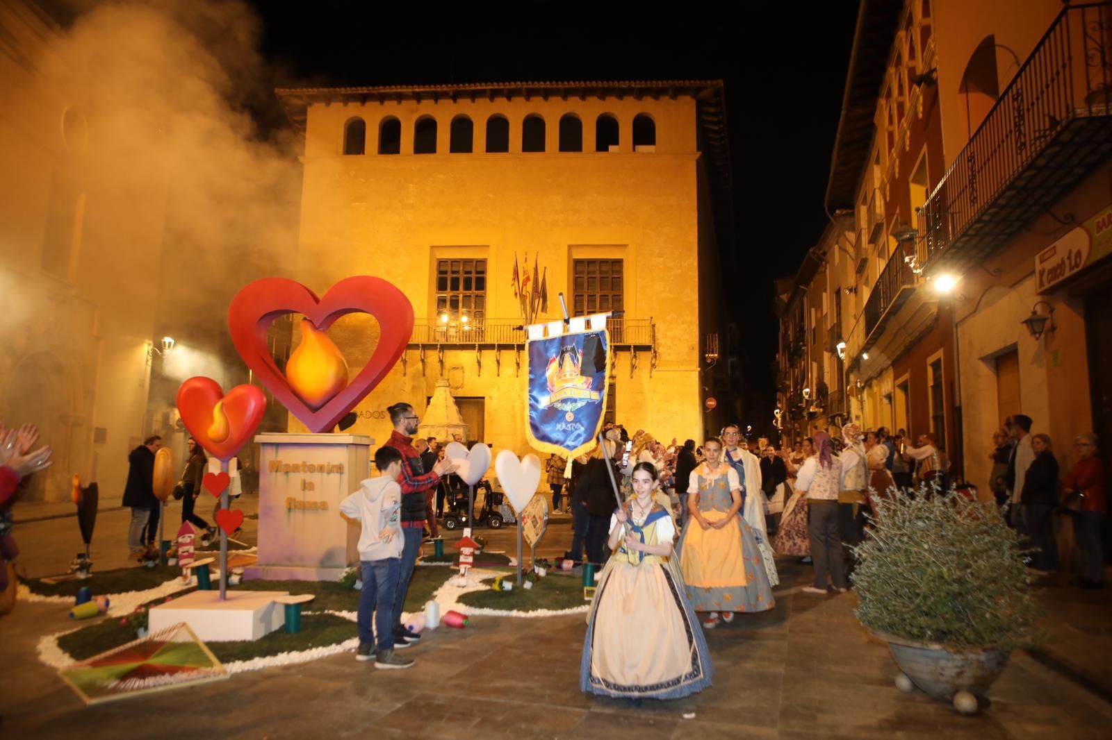 Así ha sido la multitudinaria "recorreguda" fallera en Xàtiva