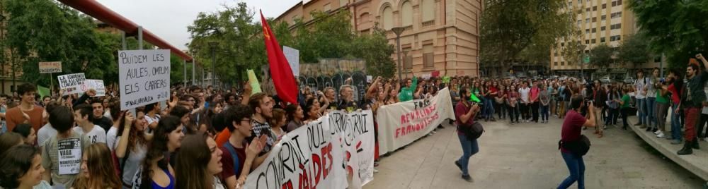 Manifestación de estudiantes en Palma contra la Lomce y las reválidas