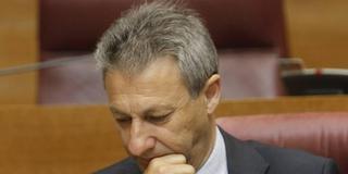 «Es impresentable en los tiempos que corren»