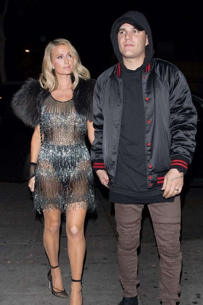 Paris Hilton y su pareja Chris Zylka
