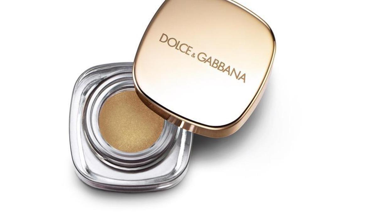 6 claves de maquillaje oro para Navidad