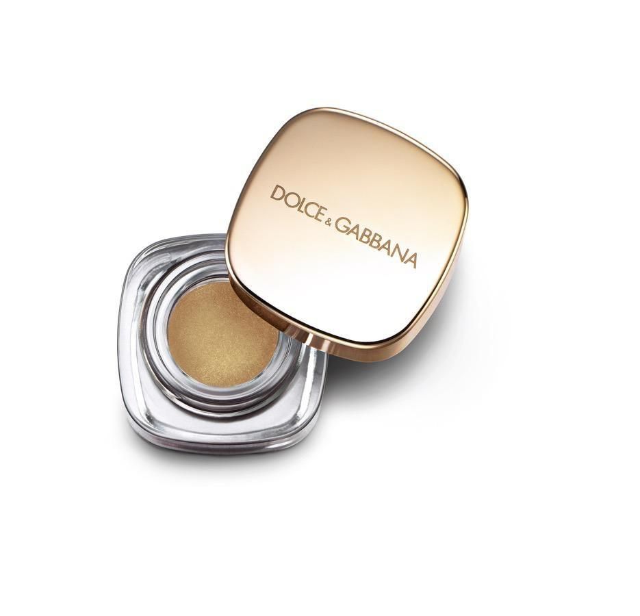 Maquillaje oro en Navidad: sombra de ojos Antique Gold 117 de Dolce & Gabbana