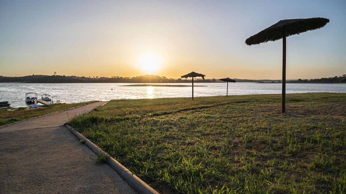 Fotogalería | Las playas de interior con bandera azul en Extremadura