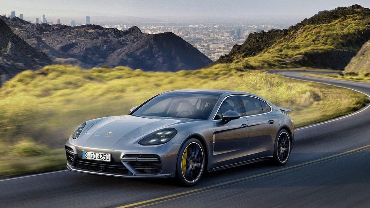 Porsche Panamera.