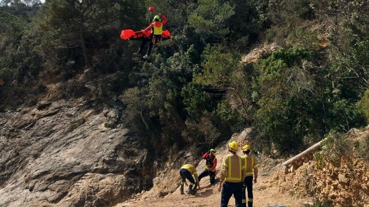 Una excursionista ferida després de caure d’uns 2,5 metres en una cala de Tossa de Mar