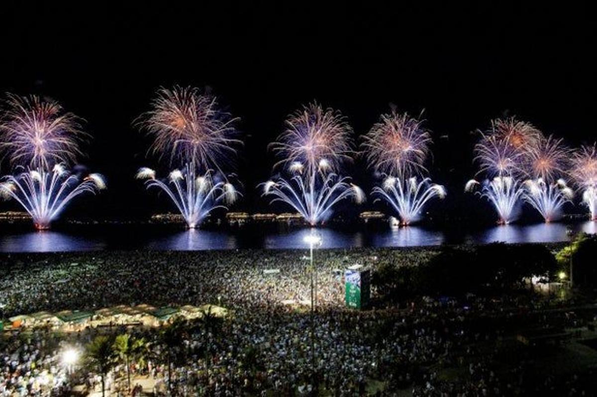 En un mar de fuegos artificiales