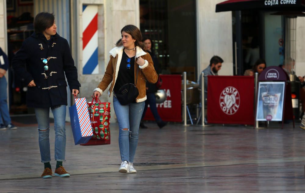 Primer día de las rebajas de enero en Málaga