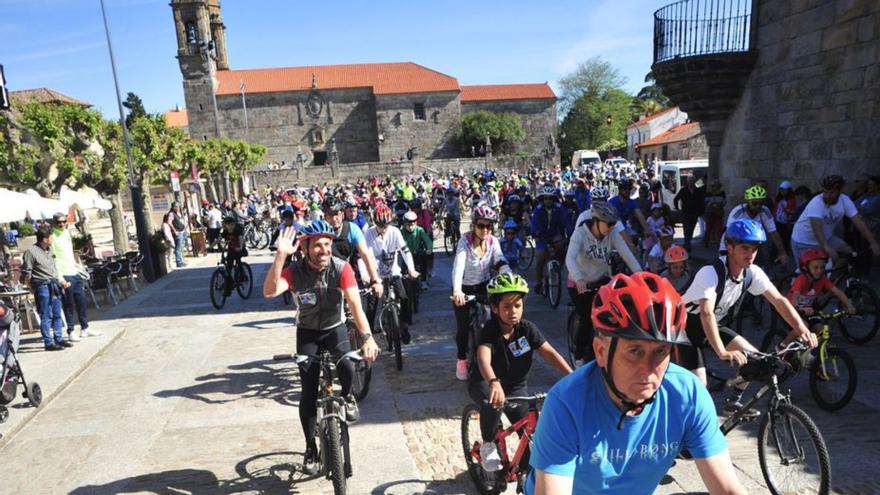 Cambados recupera la Festa da bicicleta con Ernesto Falcón en la memoria