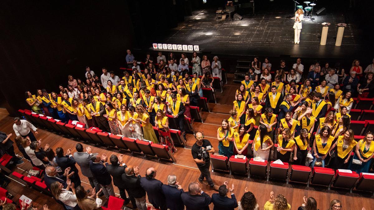 L'acte de graduació de la facultat de Medicina de la UVic-UCC