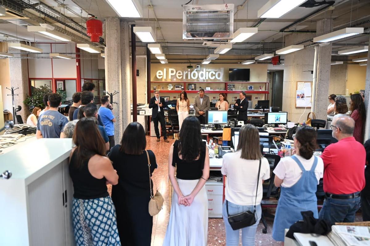 La redacción de El Periódico Extremadura, durante el acto de presentación.