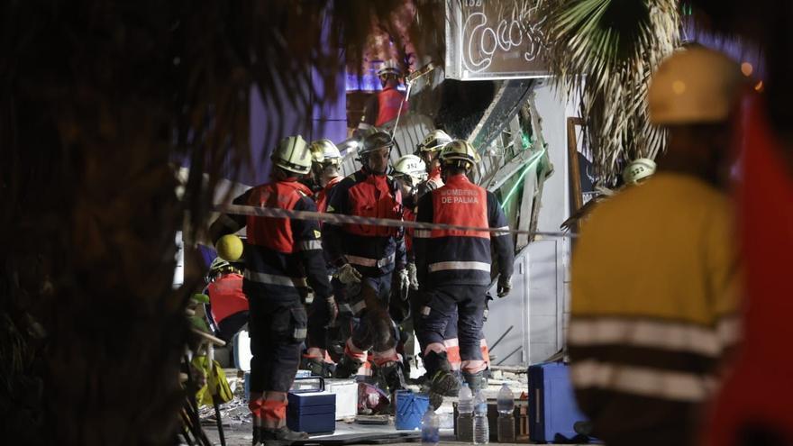 Al menos cuatro fallecidos y 16 heridos tras derrumbarse una planta de un edificio de Playa de Palma