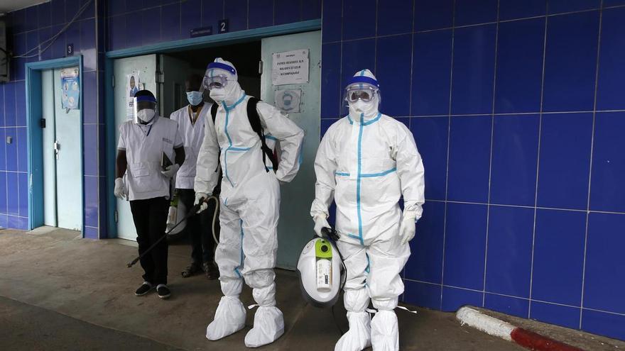91 muertos, riesgo de propagación alto y sin vacuna ni tratamiento: las claves de la nueva epidemia de ébola en RD Congo