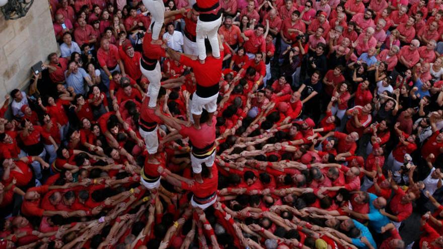 El primer 3 de 9 sense folre a la Valls en la diada de Santa Úrsula