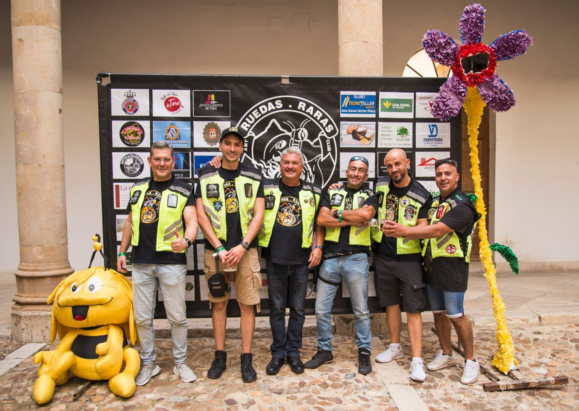 GALERÍA | La concentración "Ruedas Raras" llena Toro de motos y mucho ruido